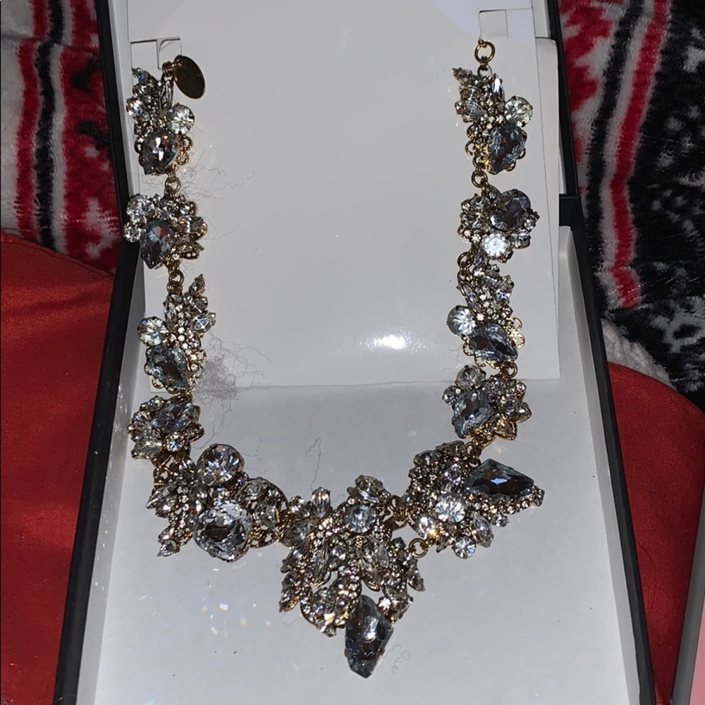 Gorgeous necklace